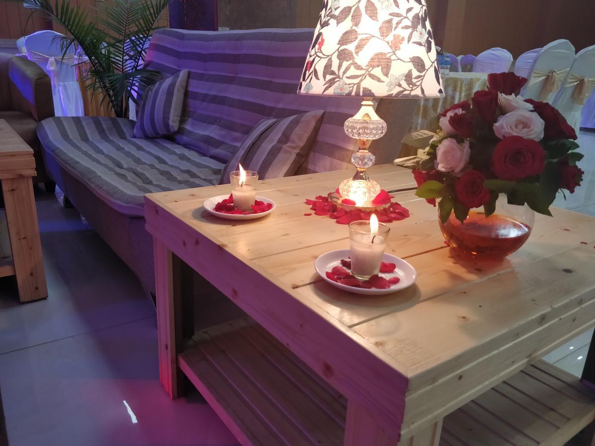 D'Polo Club & Spa Resort ダラムシャーラー エクステリア 写真