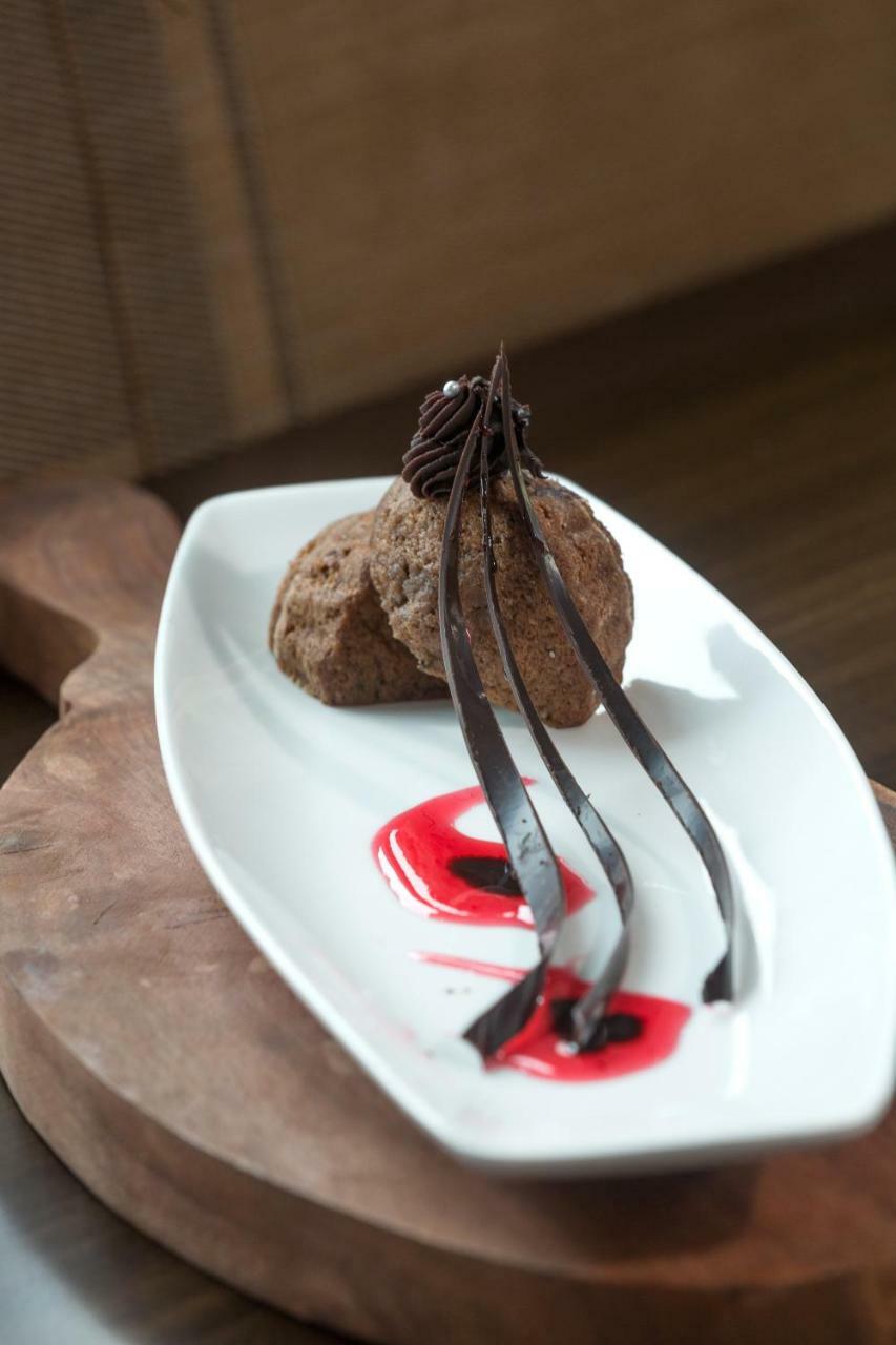 D'Polo Club & Spa Resort ダラムシャーラー エクステリア 写真